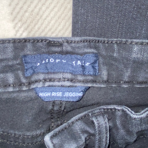 Aeropostale Black Ripped Jeans - Picture 4 of 4